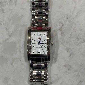 Tommy Hilfiger | Mens Silver Watch Like New